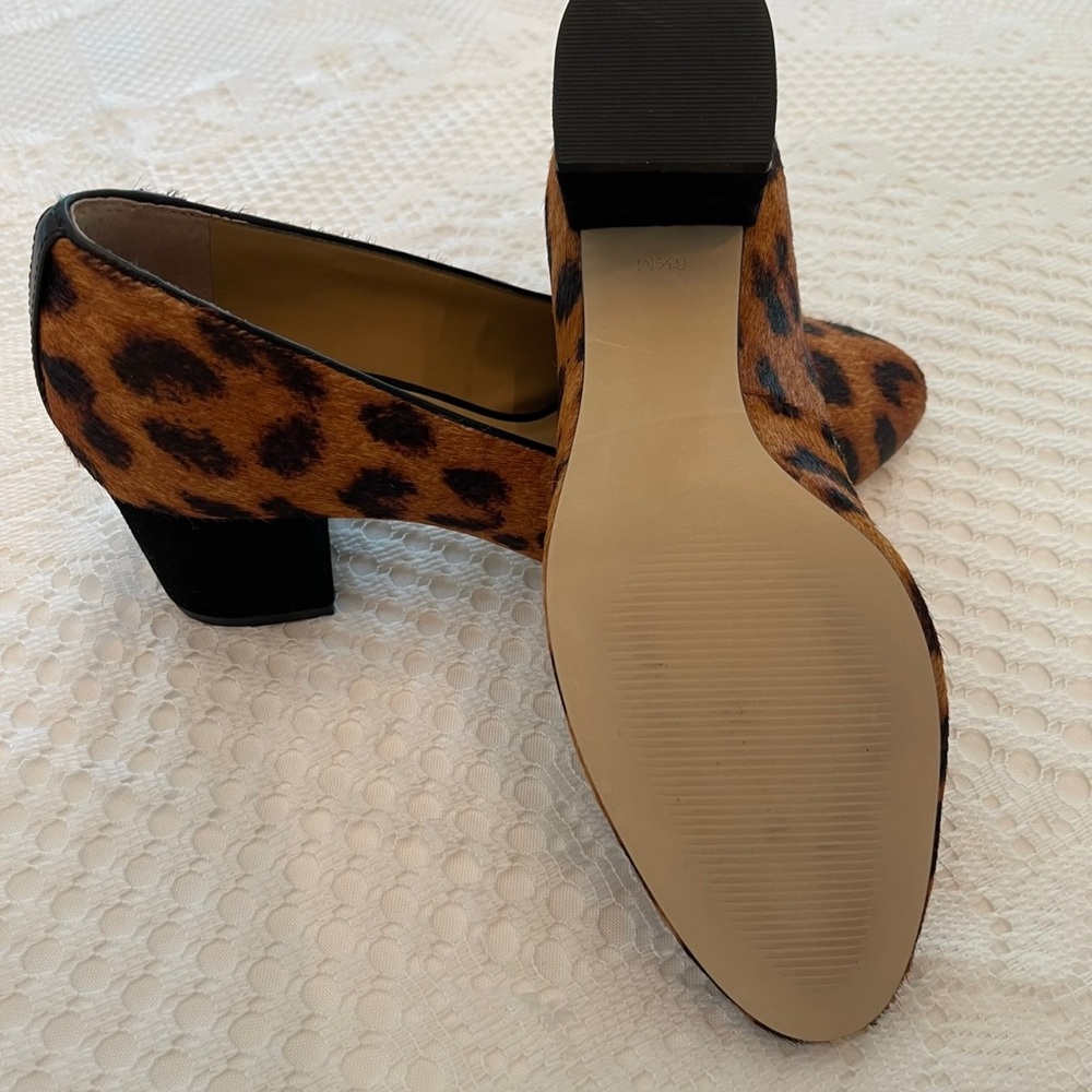 Talbots Leopard Work Pumps - Picture 3 of 3